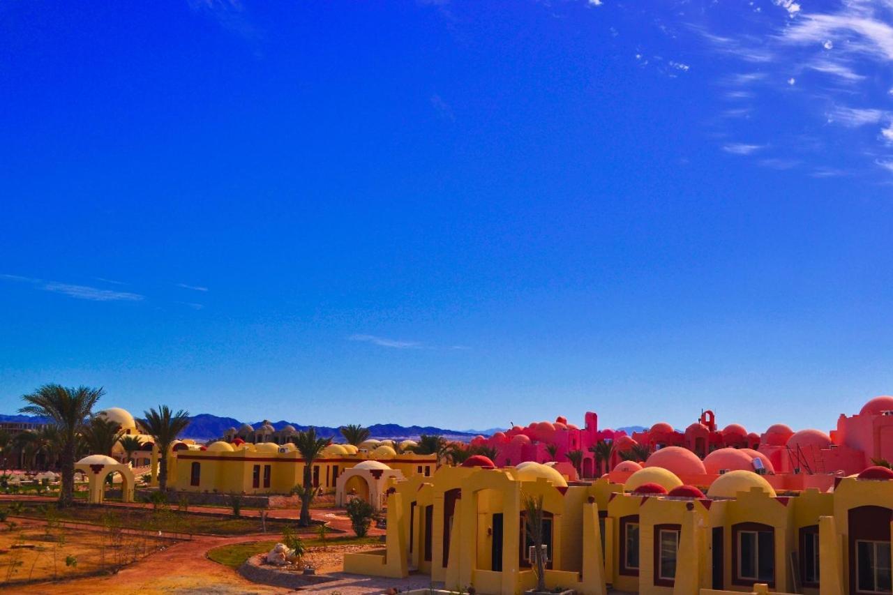Hostmark Zabargad Beach Resort Abu Ghusun Exterior foto