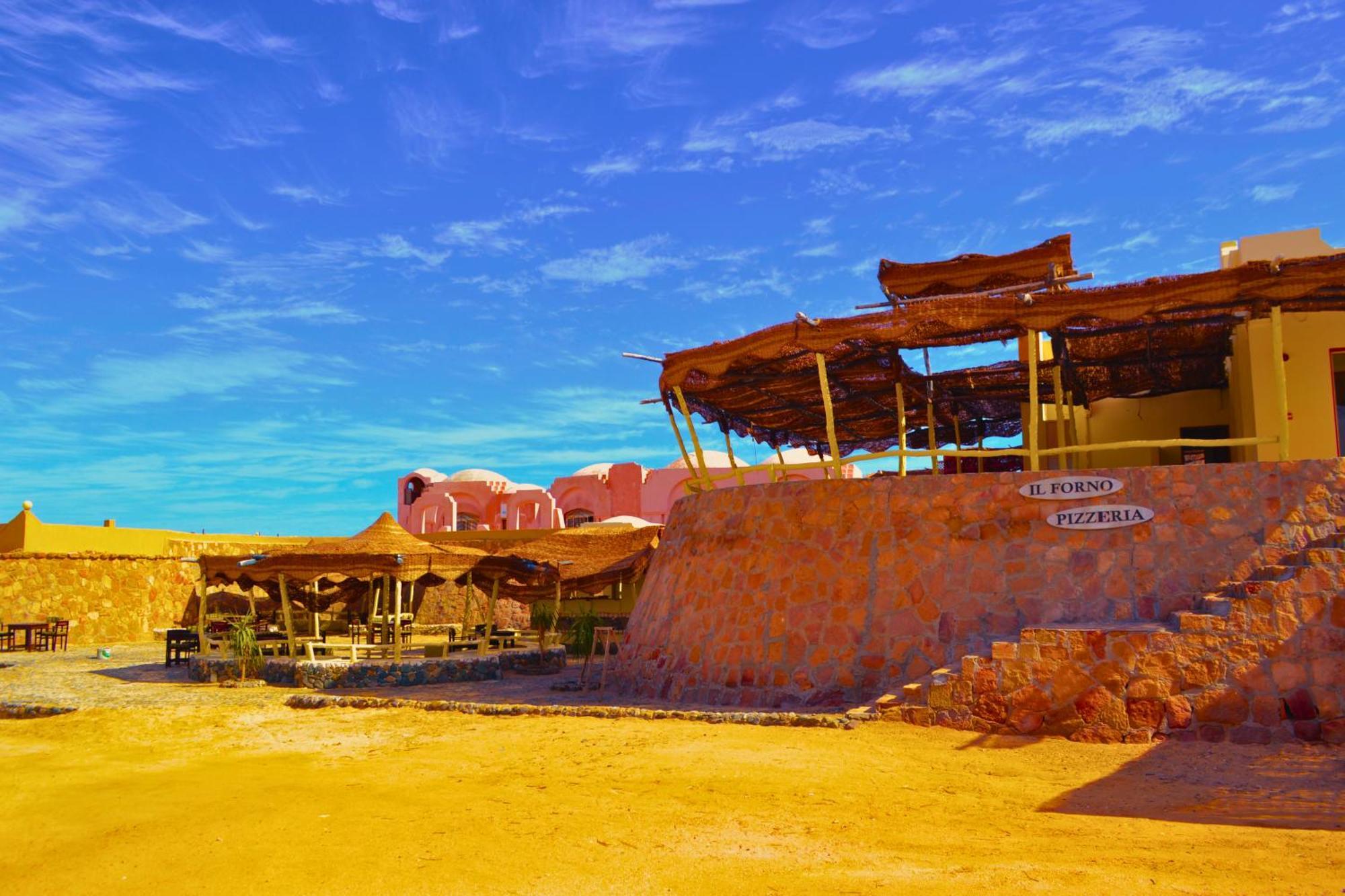 Hostmark Zabargad Beach Resort Abu Ghusun Exterior foto