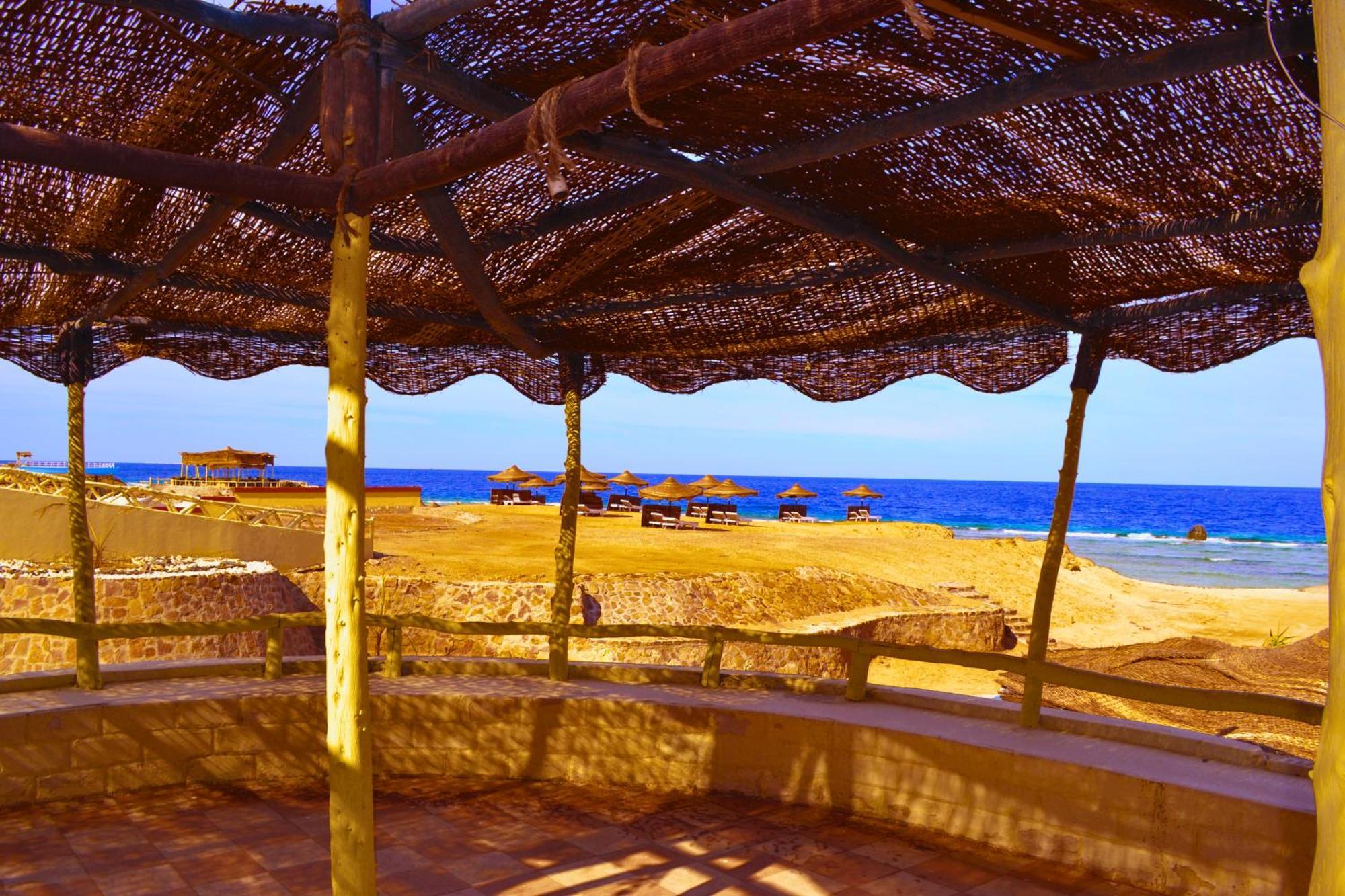 Hostmark Zabargad Beach Resort Abu Ghusun Exterior foto