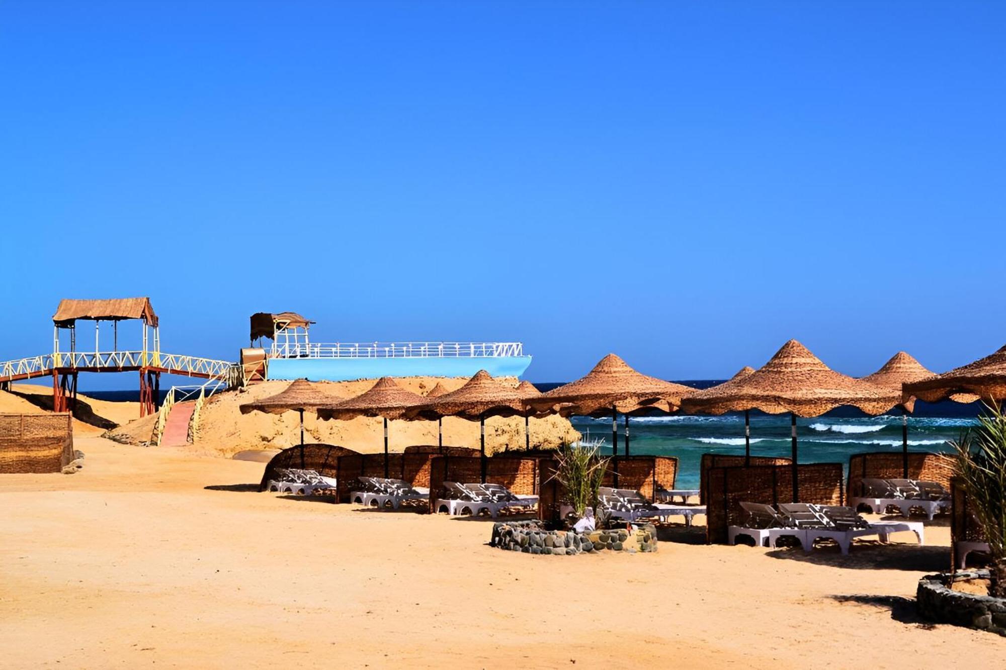 Hostmark Zabargad Beach Resort Abu Ghusun Exterior foto