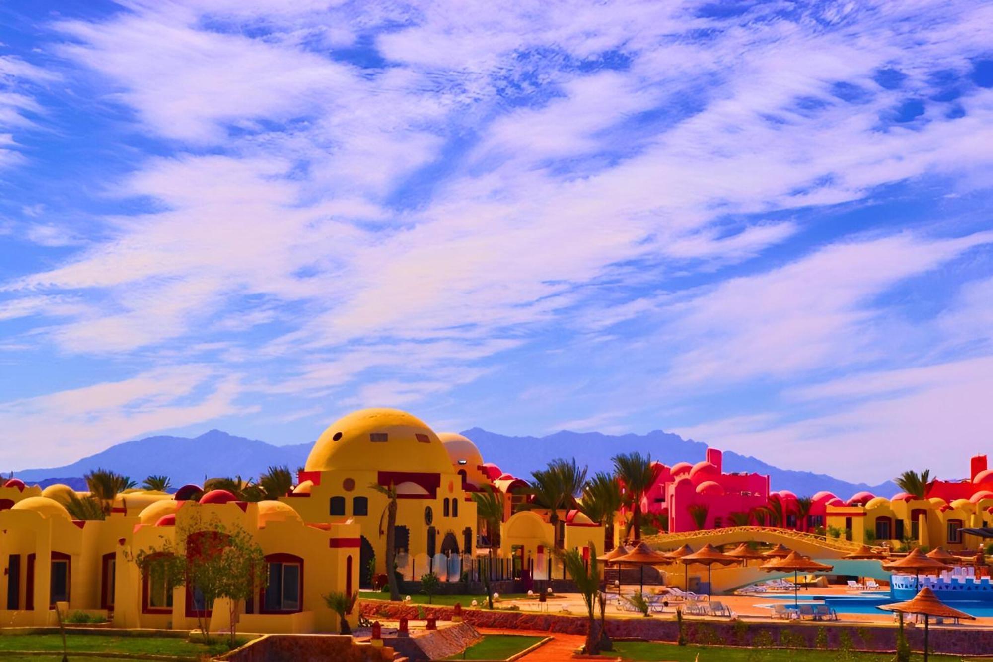 Hostmark Zabargad Beach Resort Abu Ghusun Exterior foto